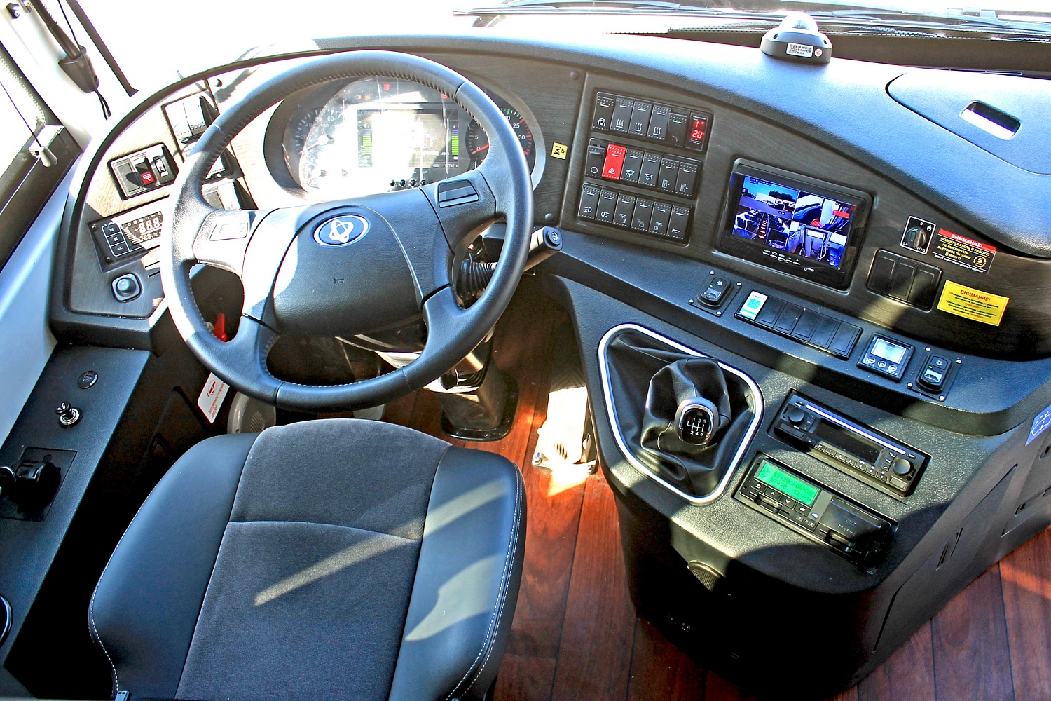 Автобус SOLLERS SA6 (12)